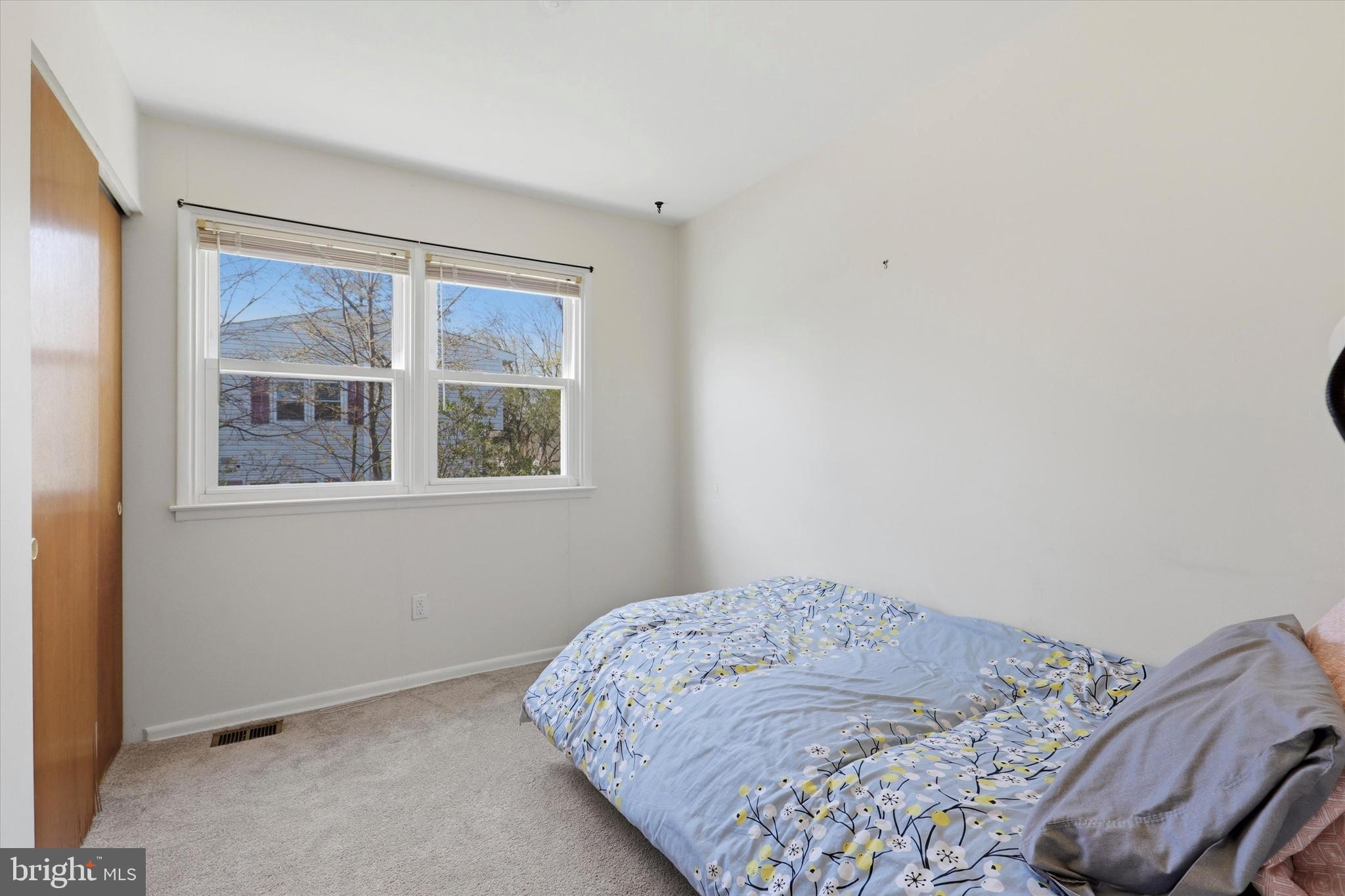 CENTER SQ GREEN - Residential