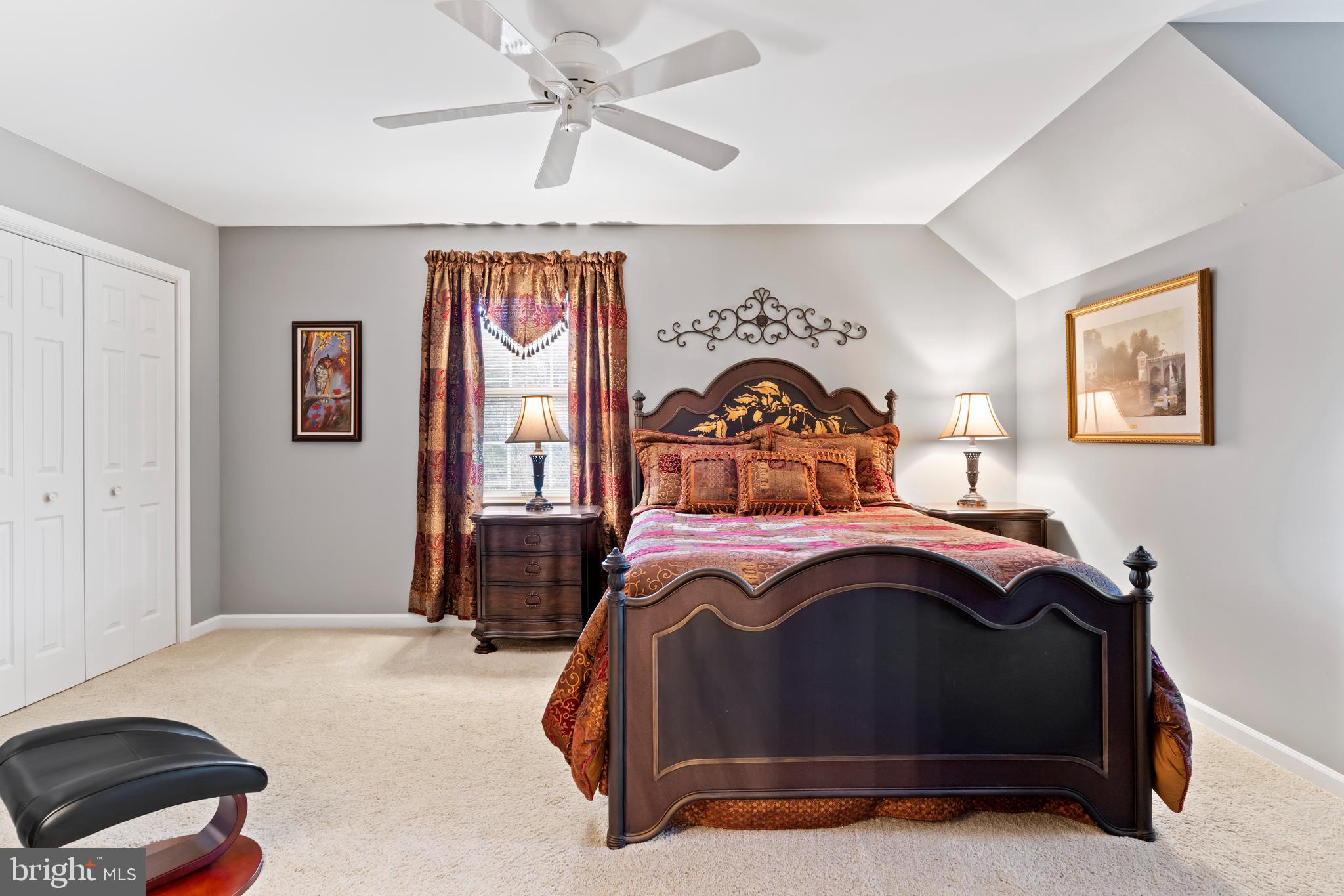 HEDGEROW - Residential