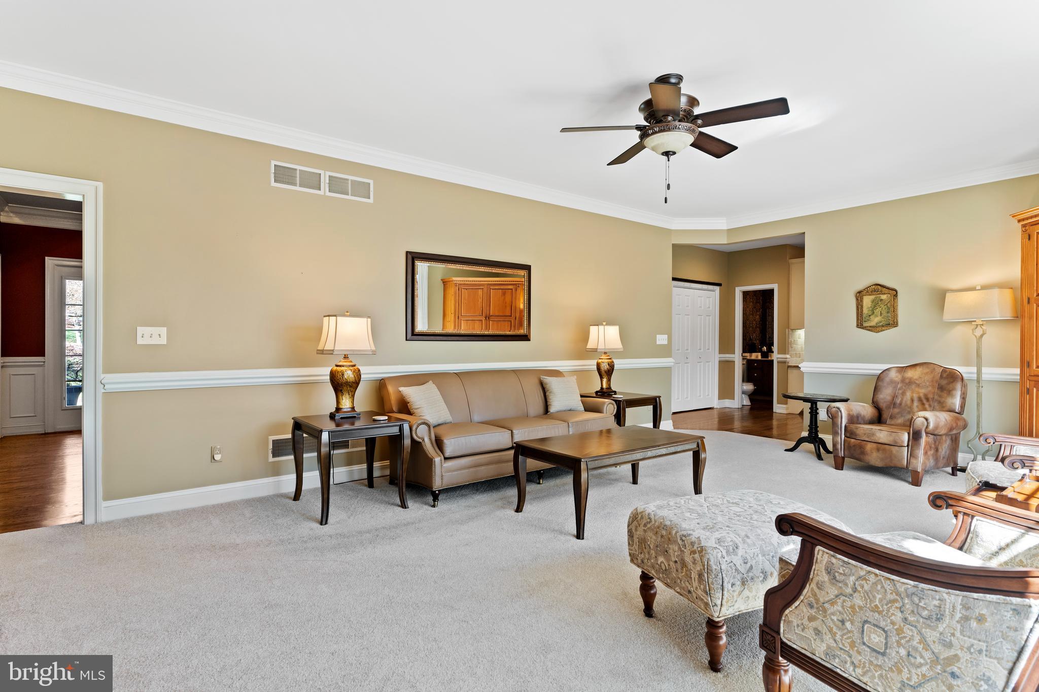 HEDGEROW - Residential