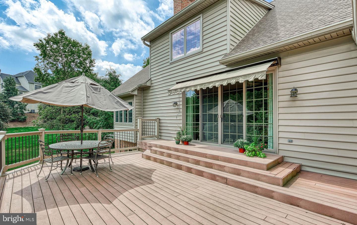 HEDGEROW - Residential