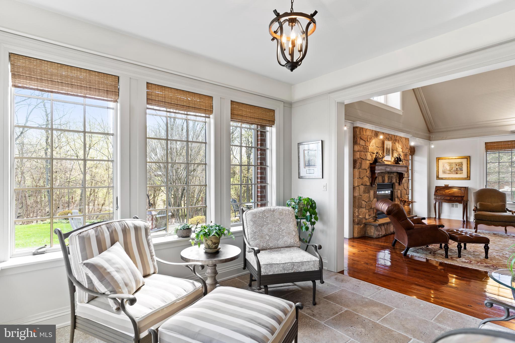 HEDGEROW - Residential