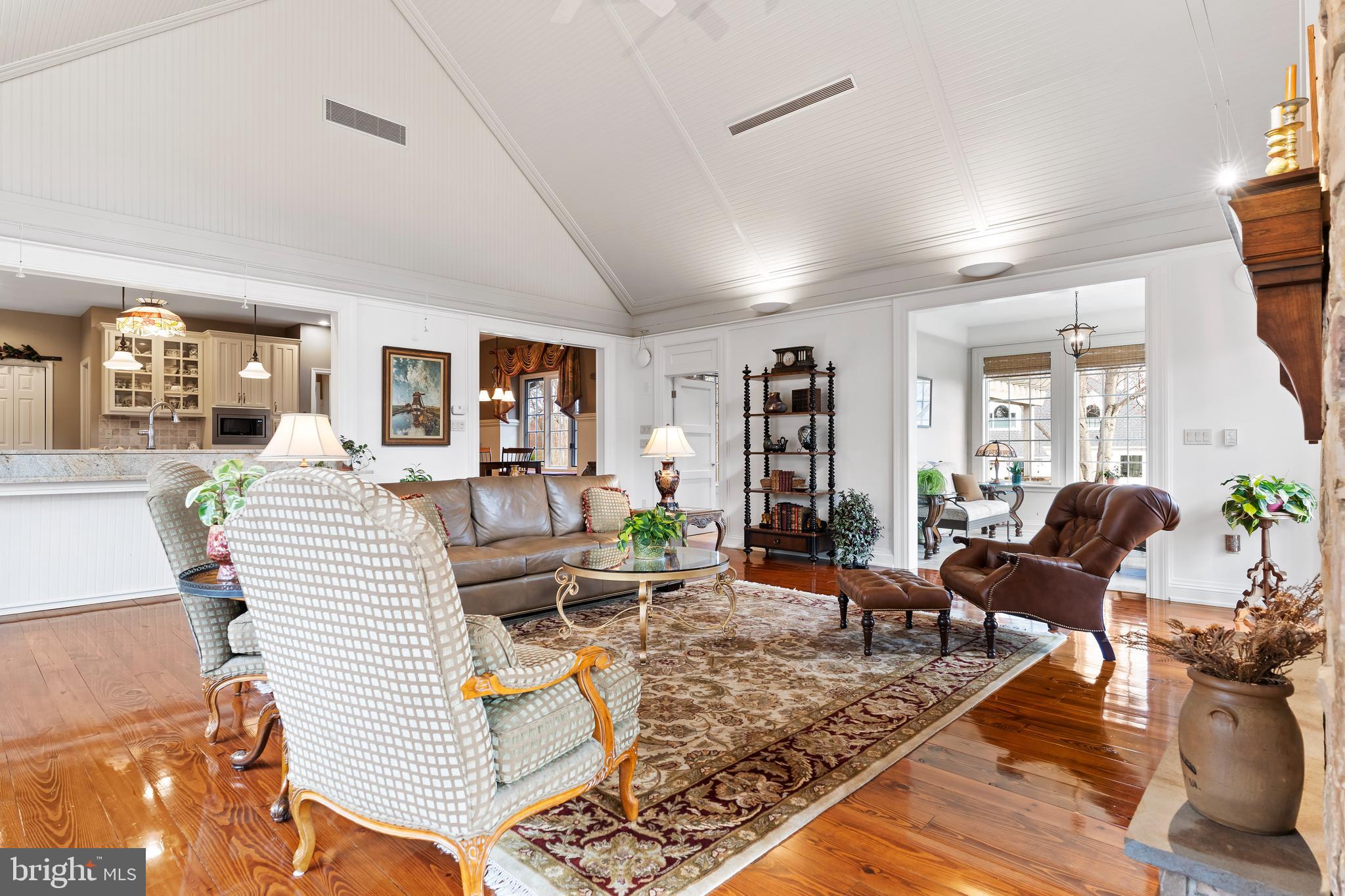 HEDGEROW - Residential