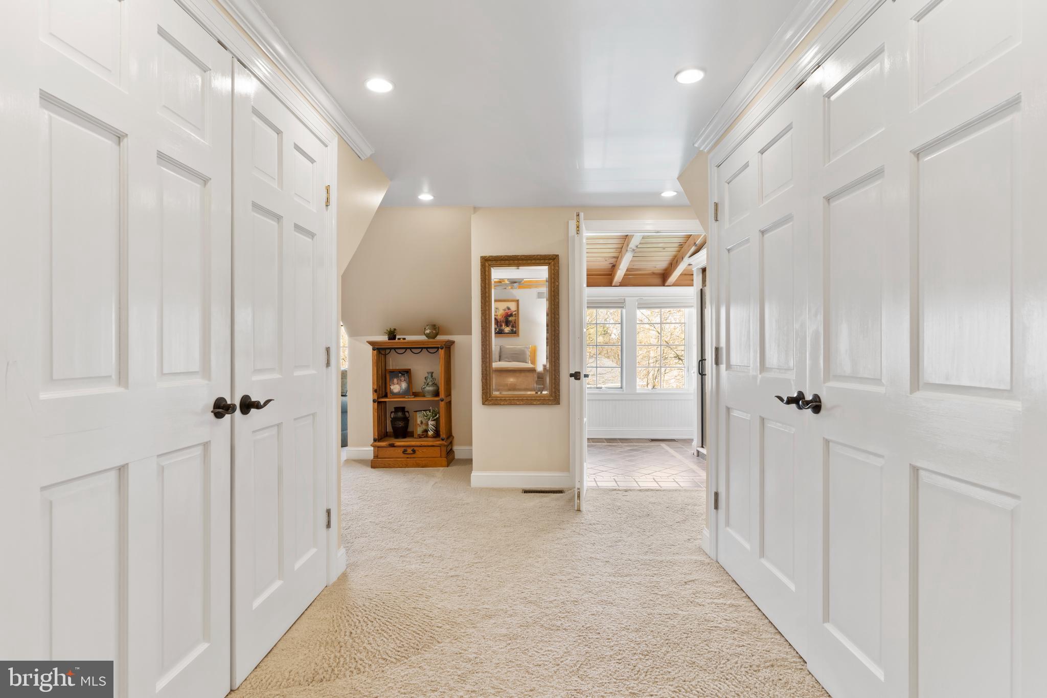 HEDGEROW - Residential