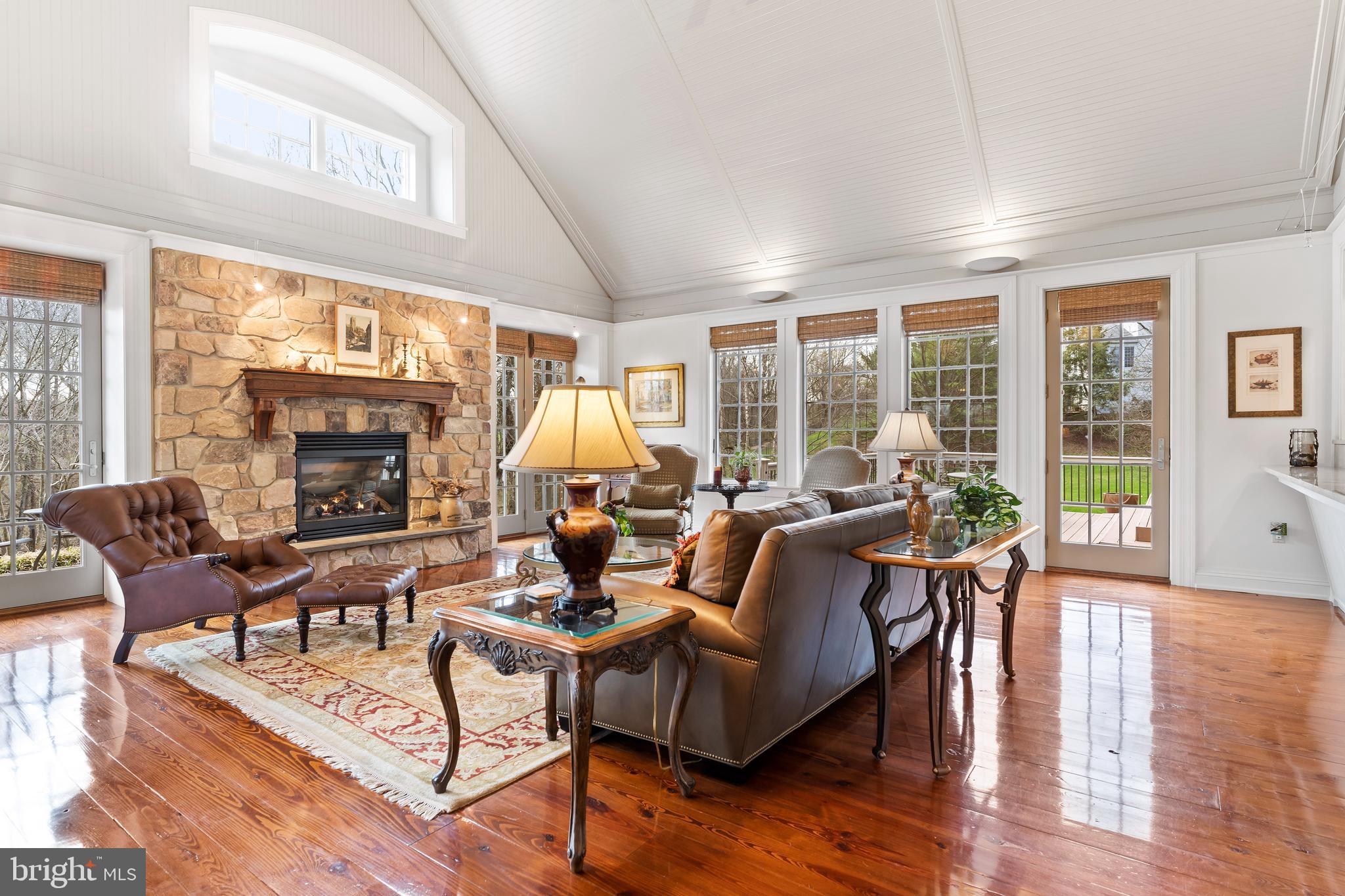 HEDGEROW - Residential