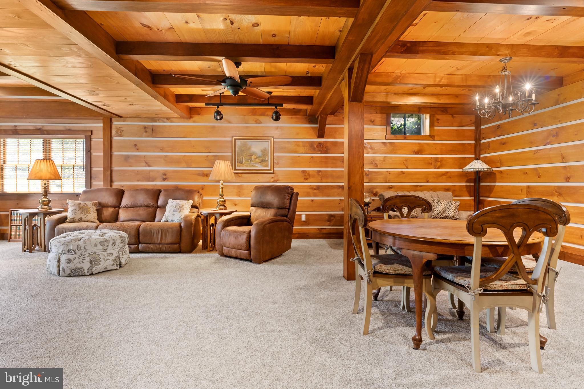 HEDGEROW - Residential