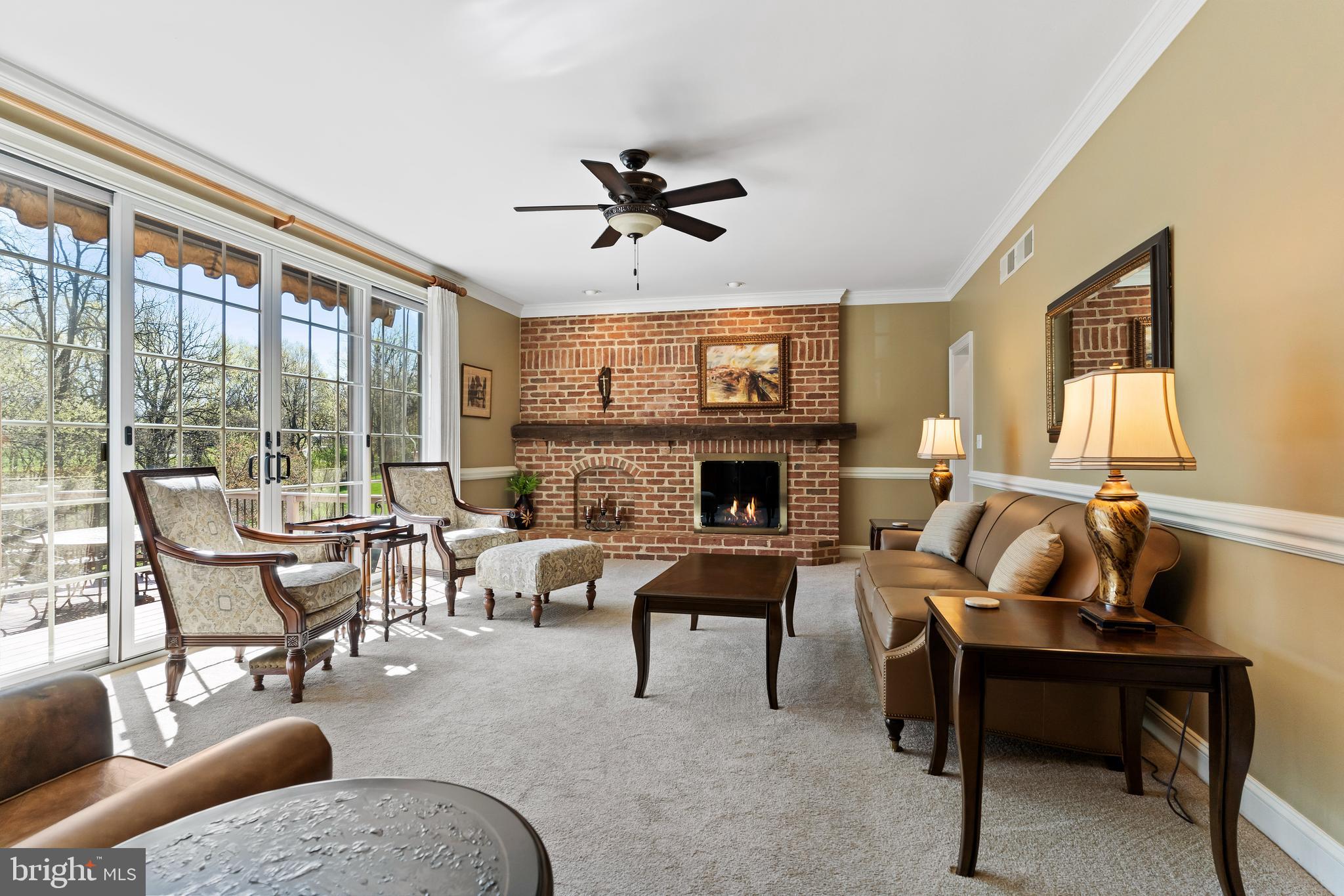 HEDGEROW - Residential