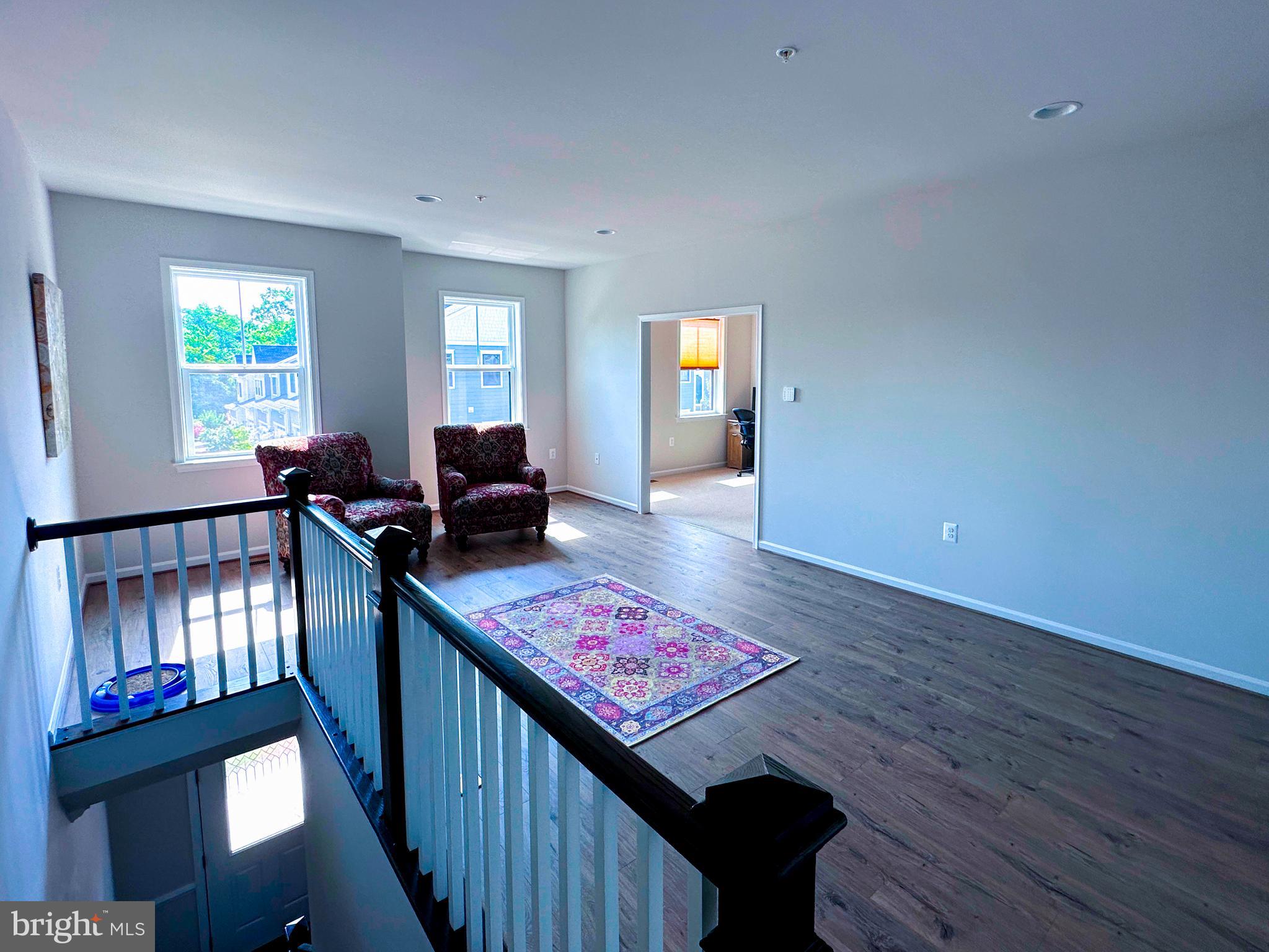 CADENCE AT LANSDOWNE - Residential