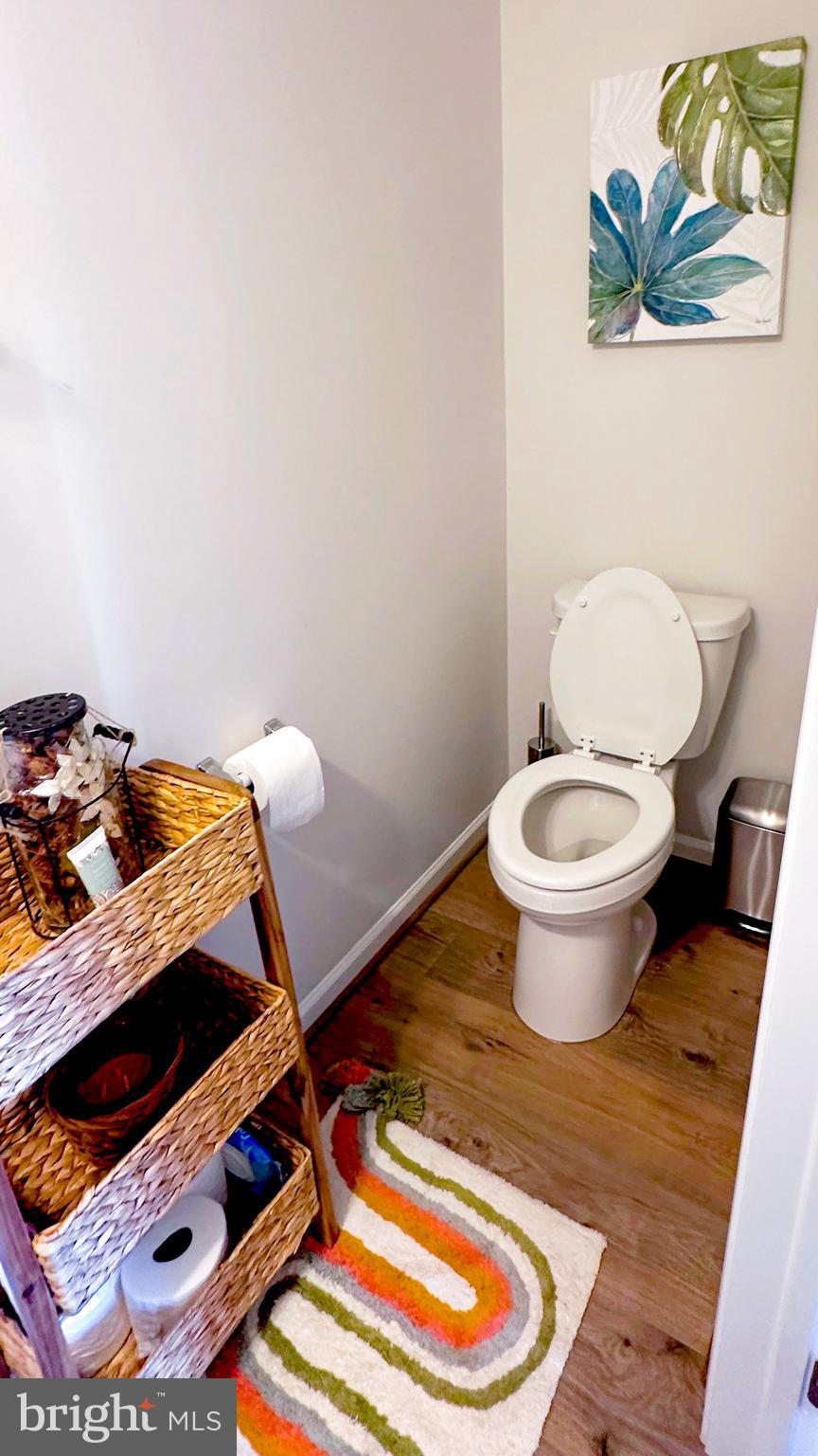 CADENCE AT LANSDOWNE - Residential