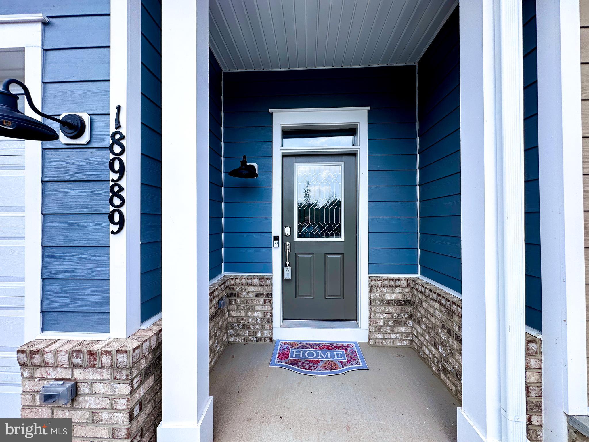 CADENCE AT LANSDOWNE - Residential