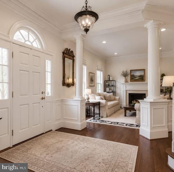 7217 FARM COURT