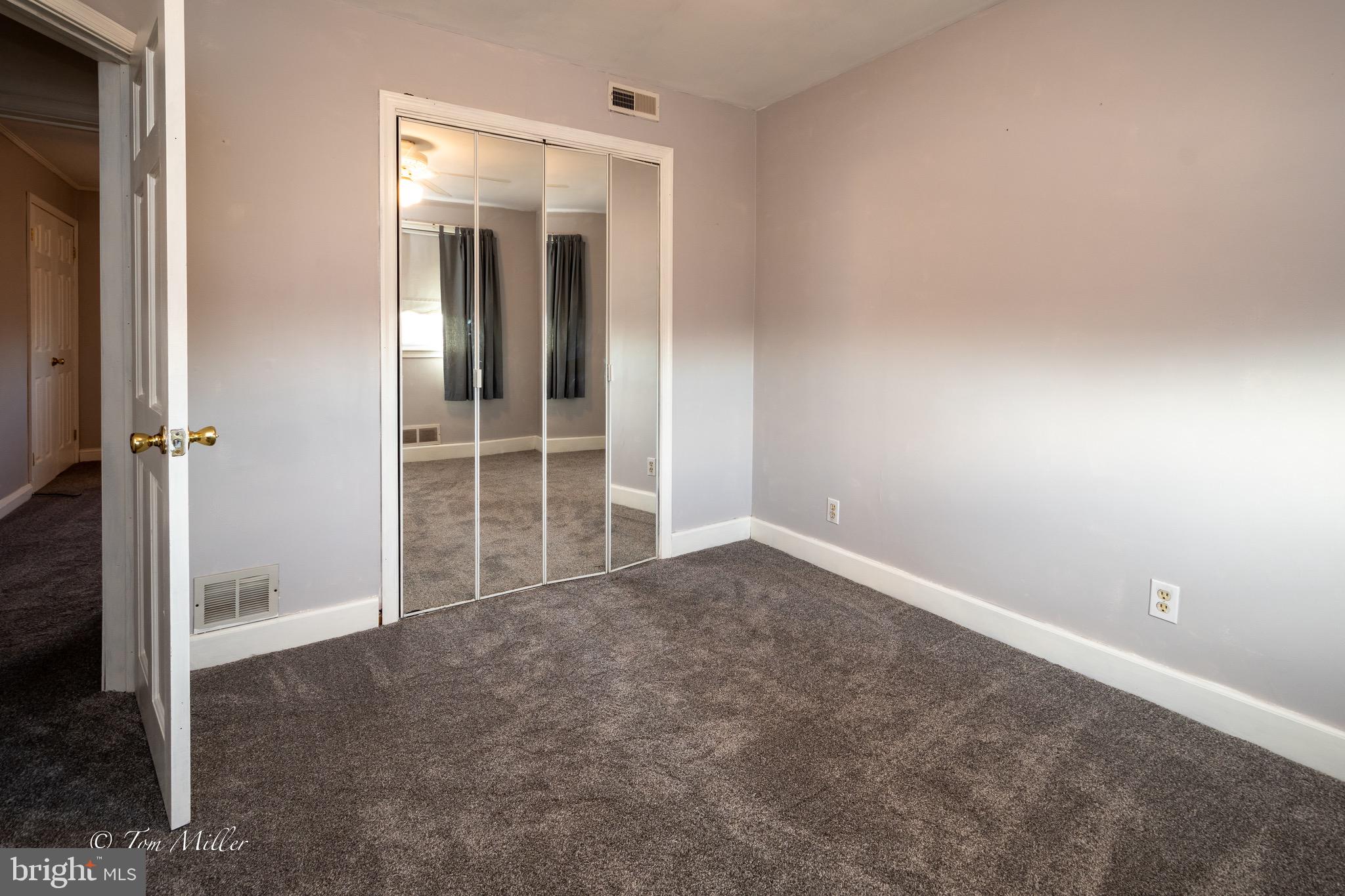 EASTFIELD - Residential