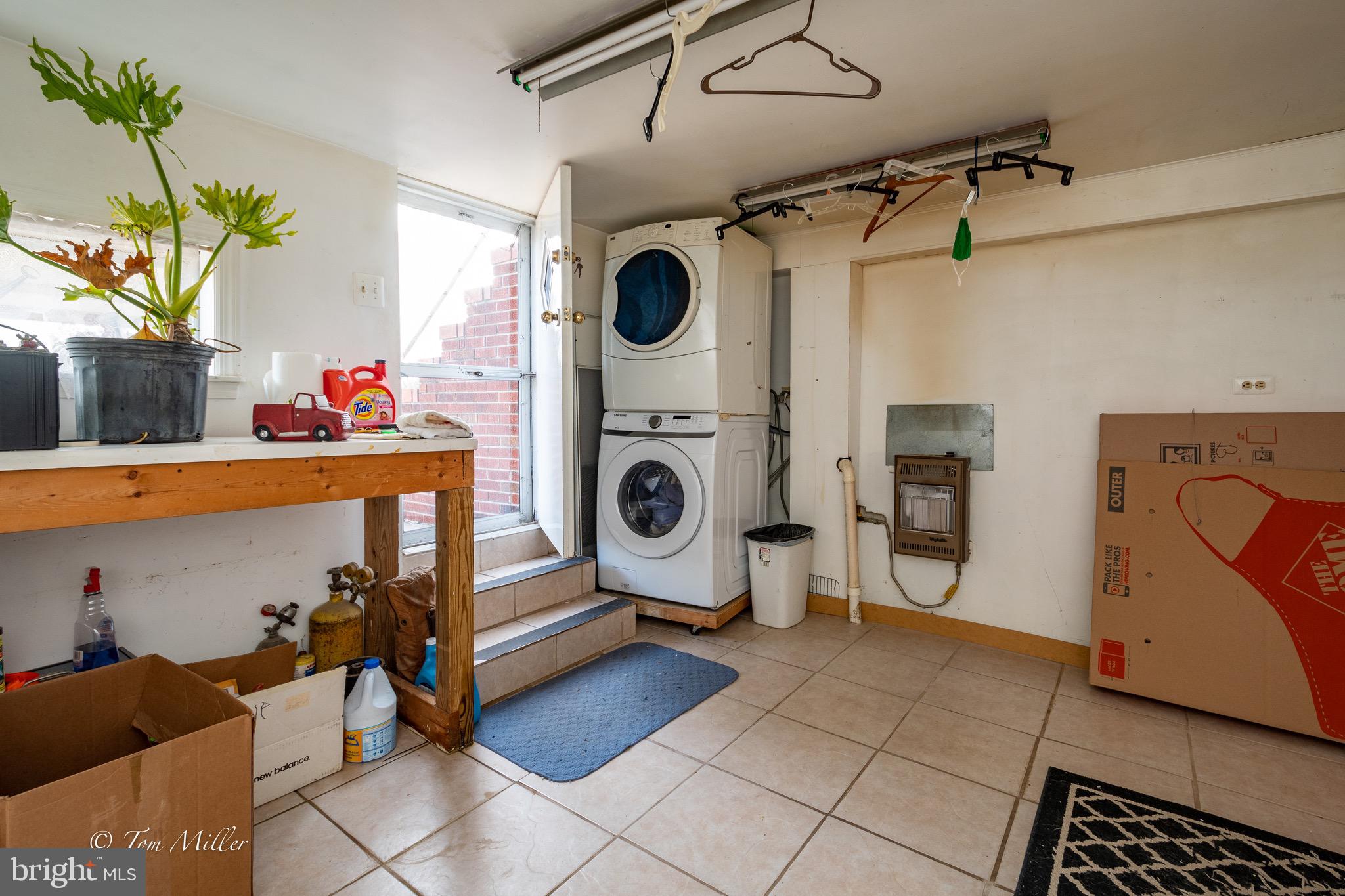 EASTFIELD - Residential