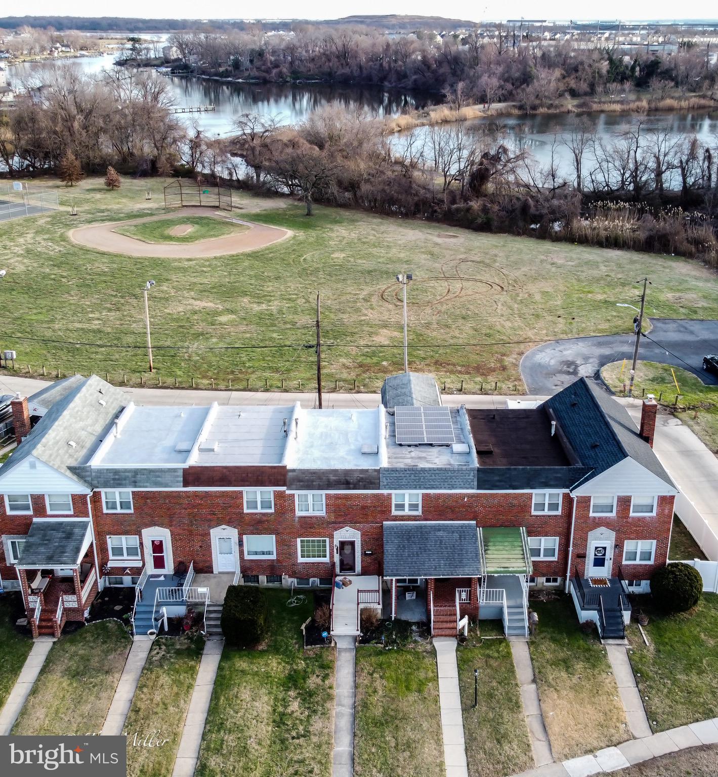 EASTFIELD - Residential