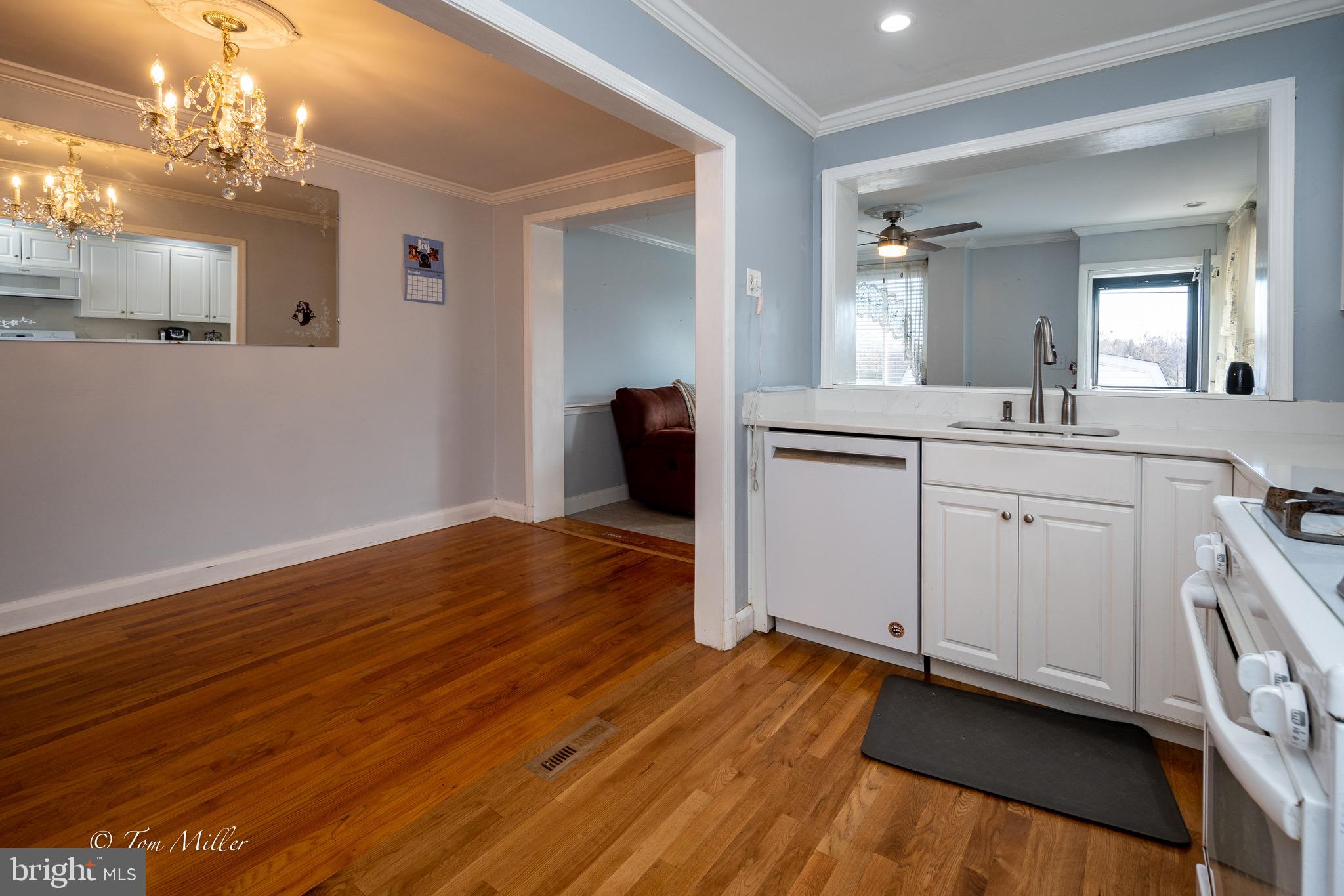 EASTFIELD - Residential