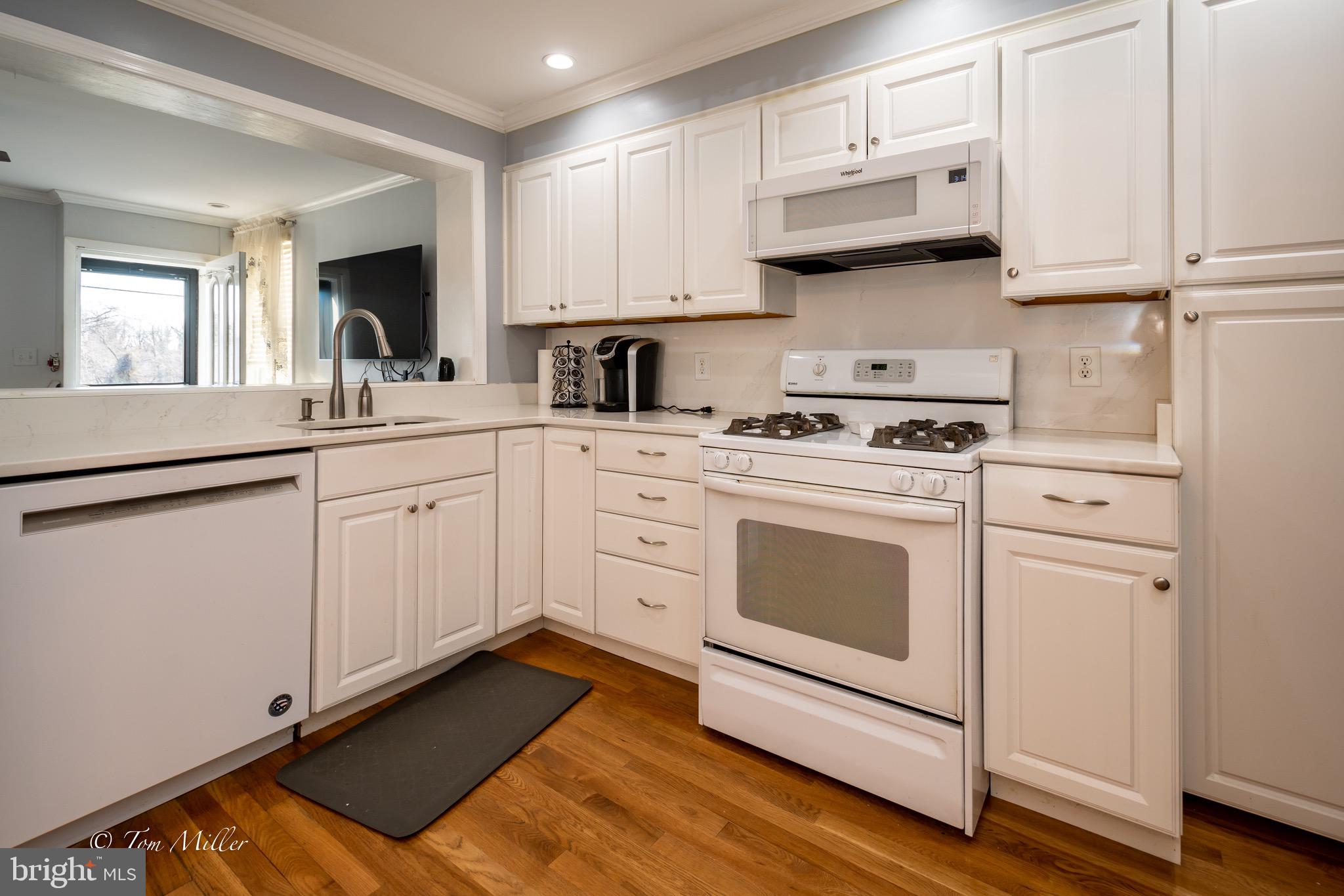 EASTFIELD - Residential