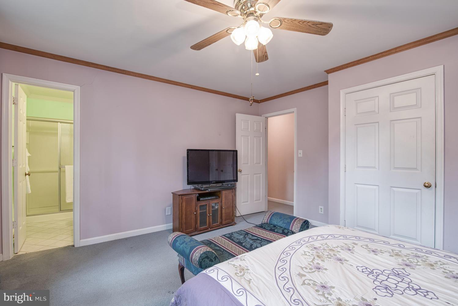 VISTA WOODS - Residential