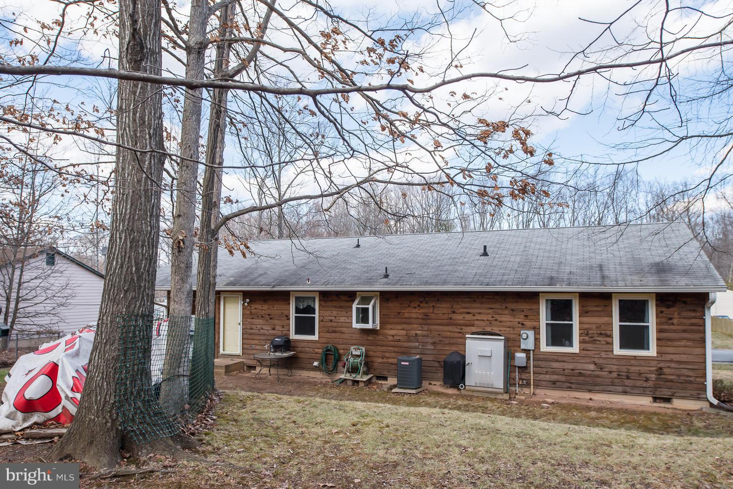 VISTA WOODS - Residential