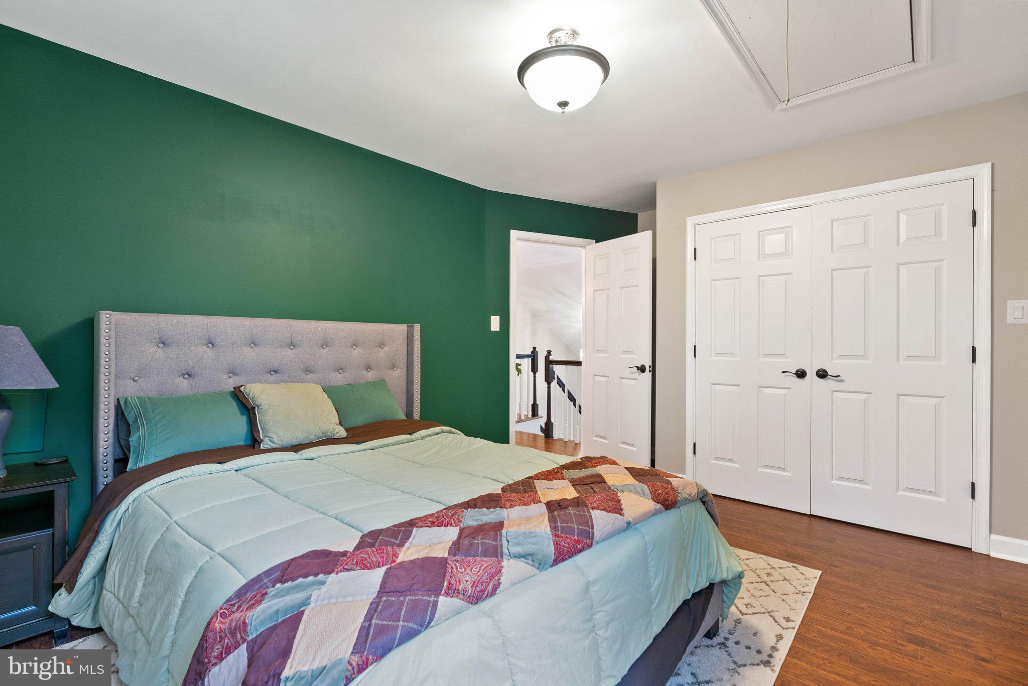 SHANNONDALE - Residential