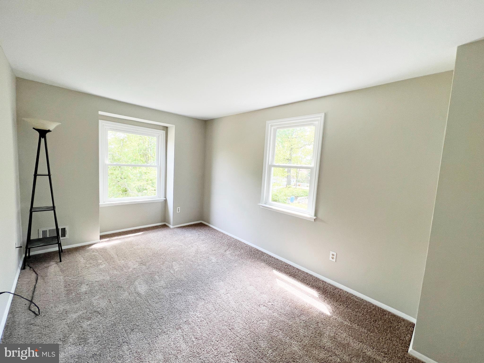 HAWTHORNE - Residential