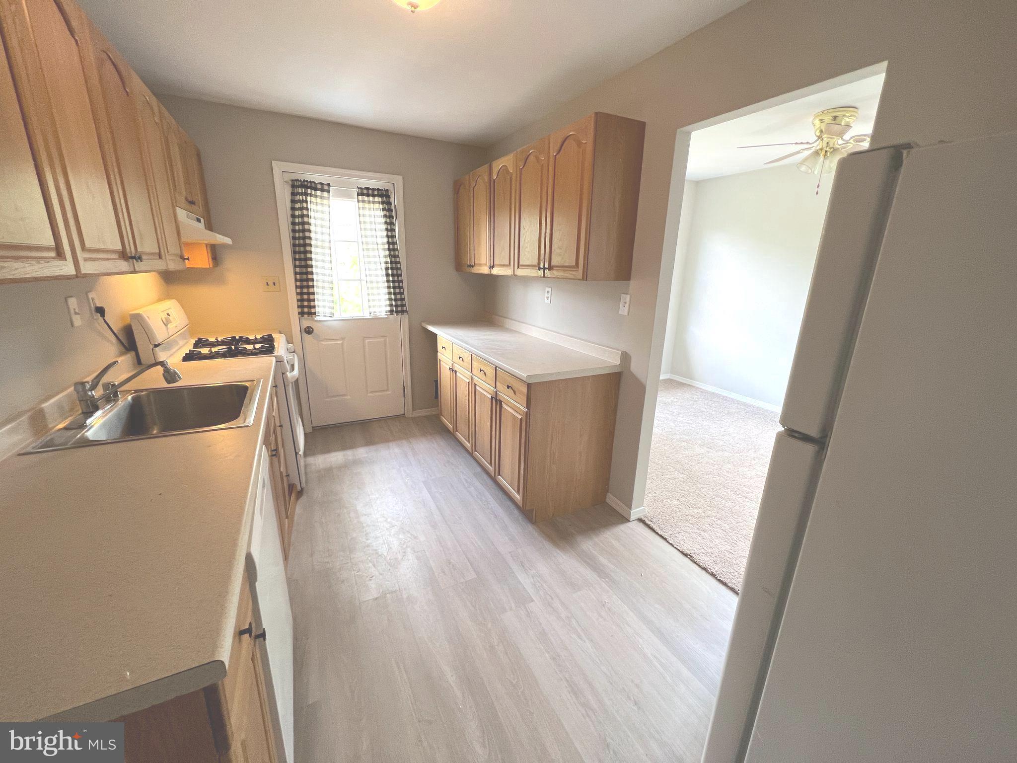 HAWTHORNE - Residential