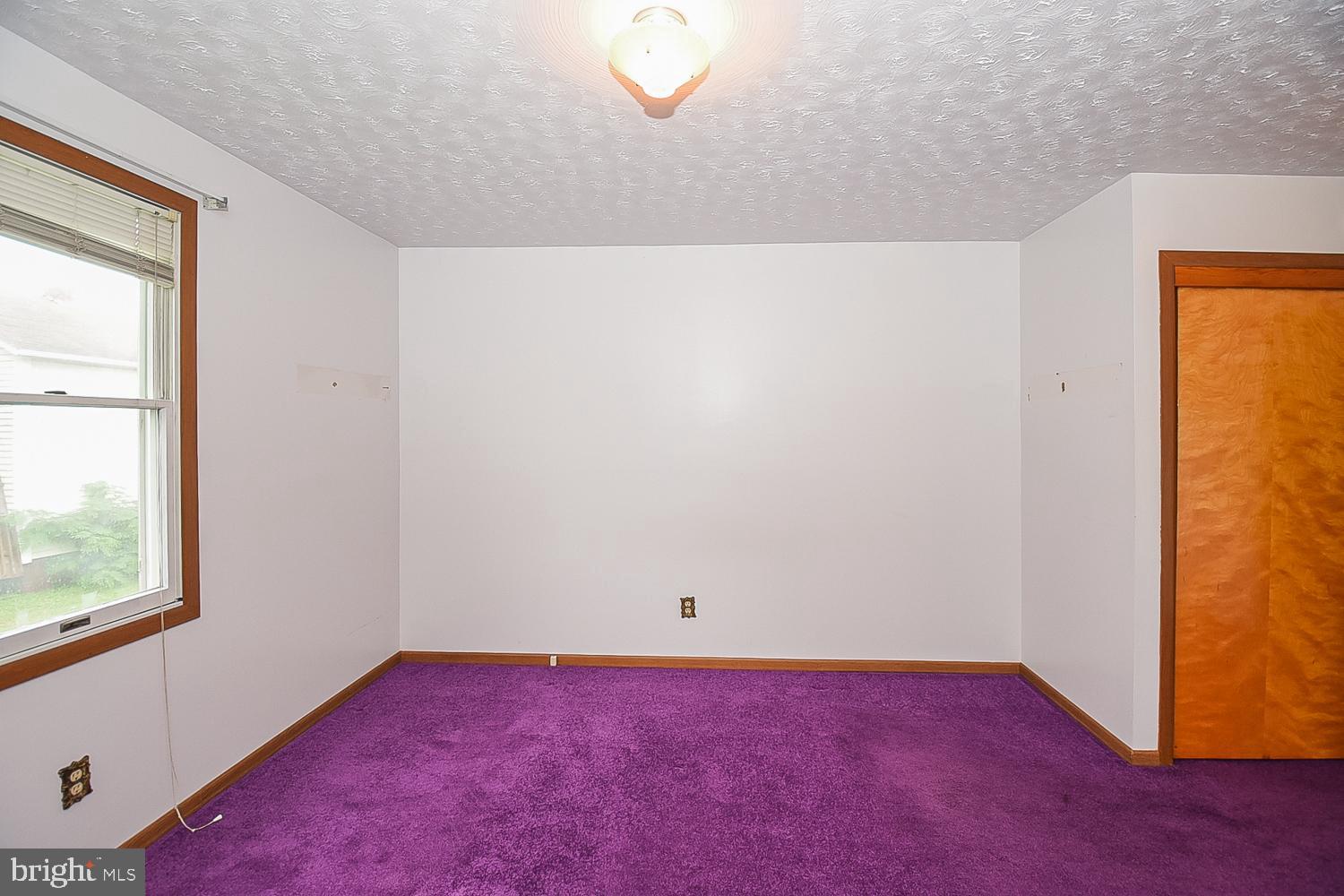 CRESAPTOWN - Residential