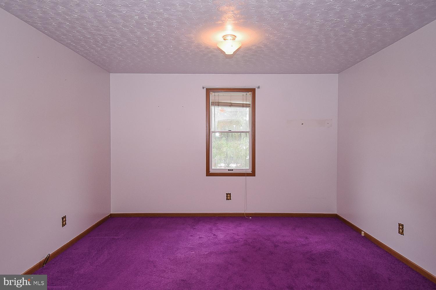 CRESAPTOWN - Residential