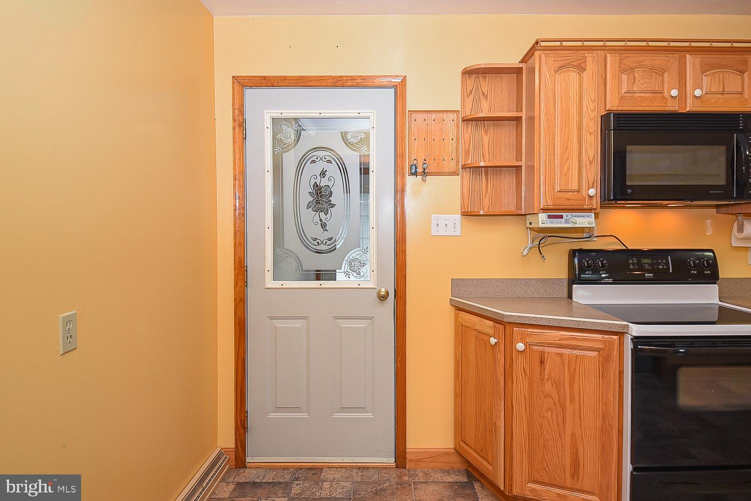 CRESAPTOWN - Residential