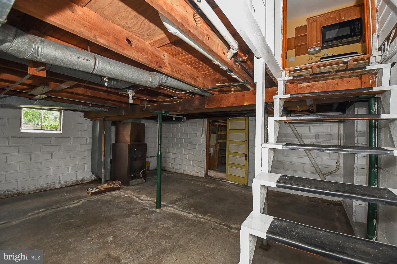 CRESAPTOWN - Residential