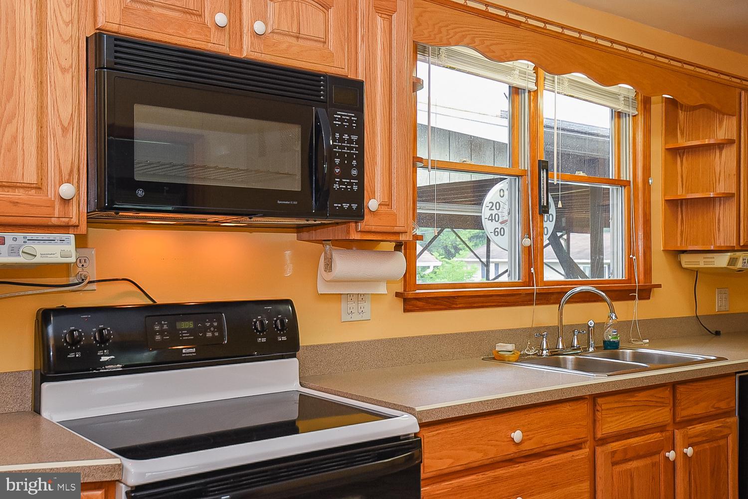 CRESAPTOWN - Residential