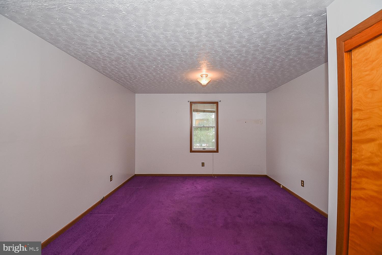 CRESAPTOWN - Residential