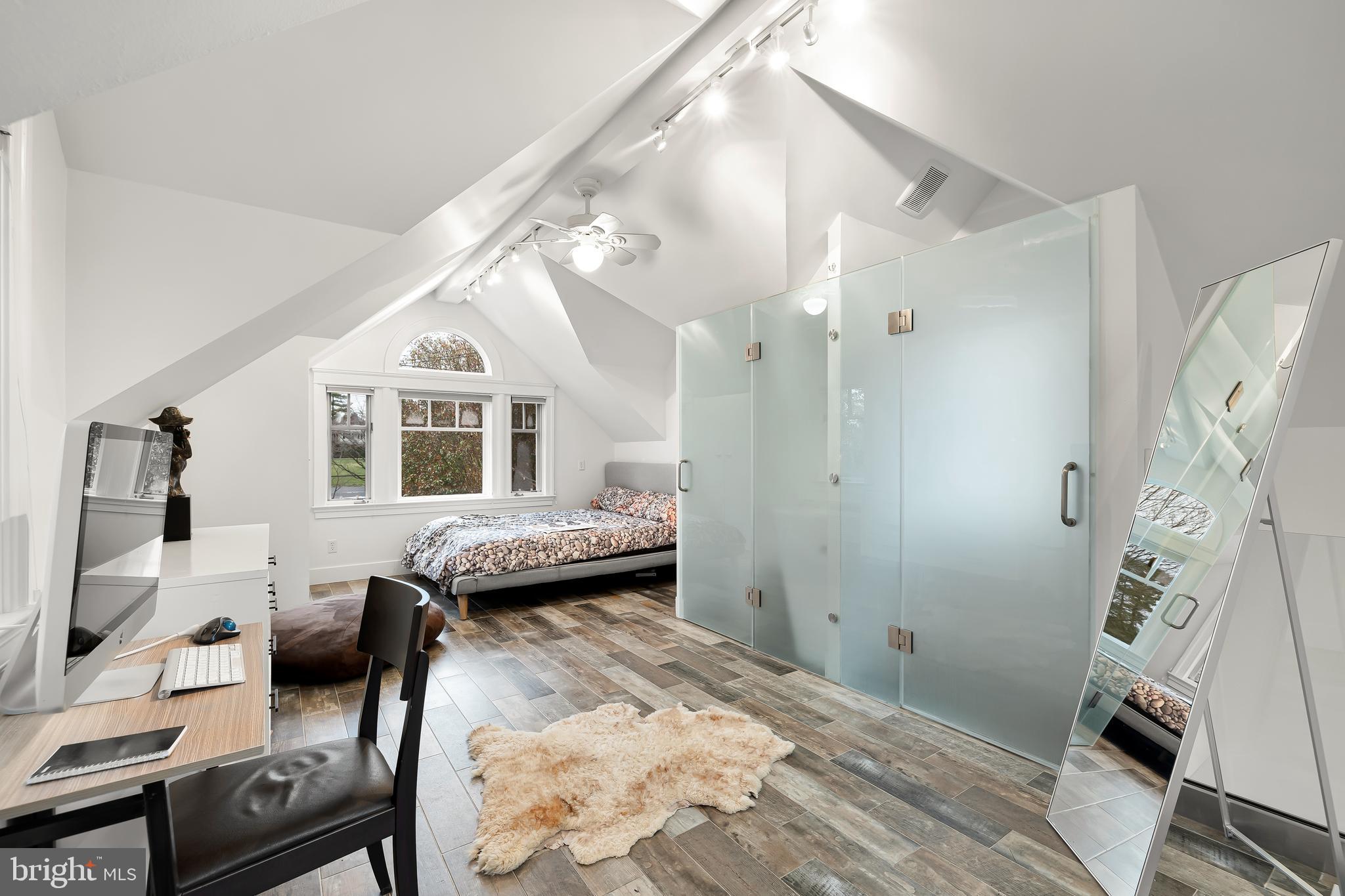 EDGEMOOR - Residential