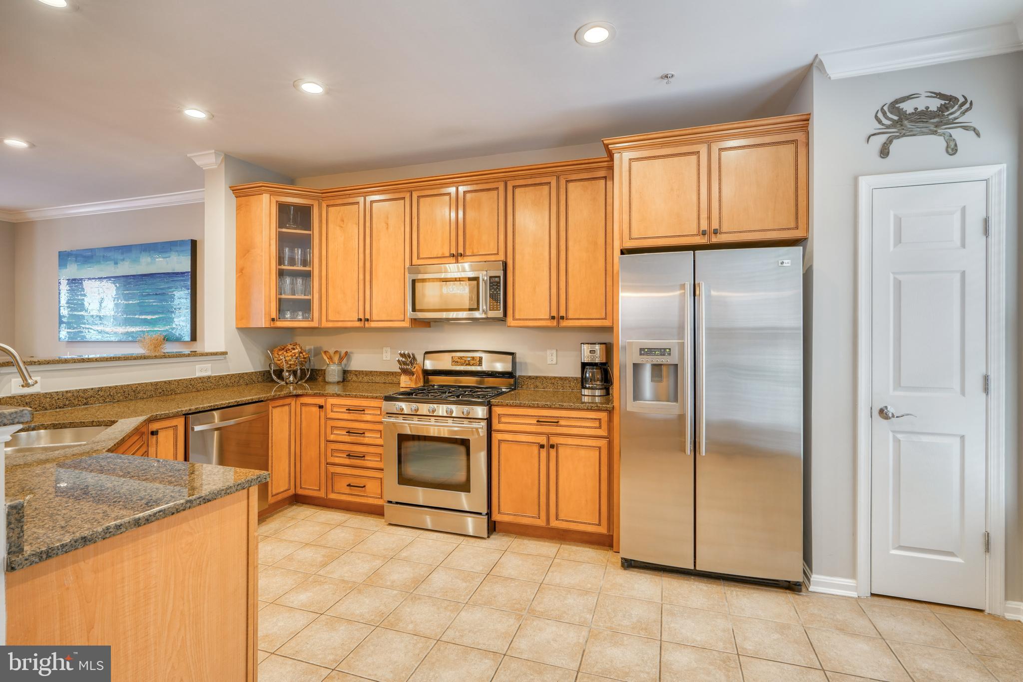 THE MOORINGS AT LIGHTHOUSE POINT - Residential