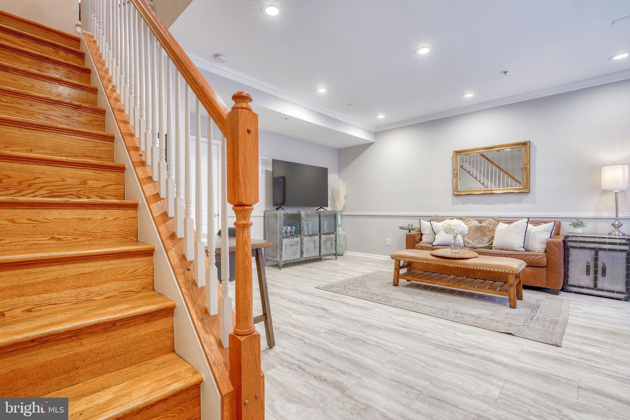 THE MOORINGS AT LIGHTHOUSE POINT - Residential