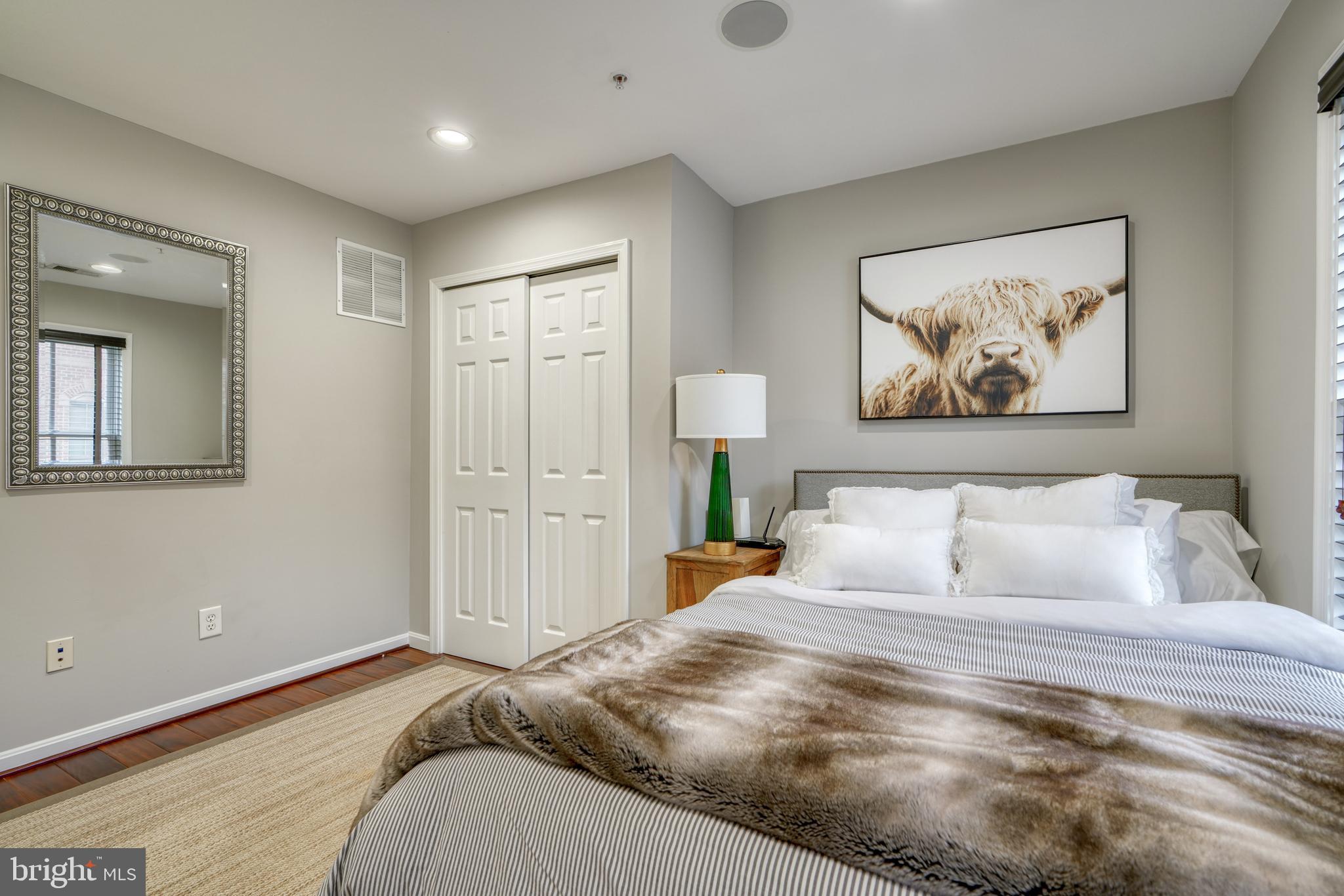 THE MOORINGS AT LIGHTHOUSE POINT - Residential