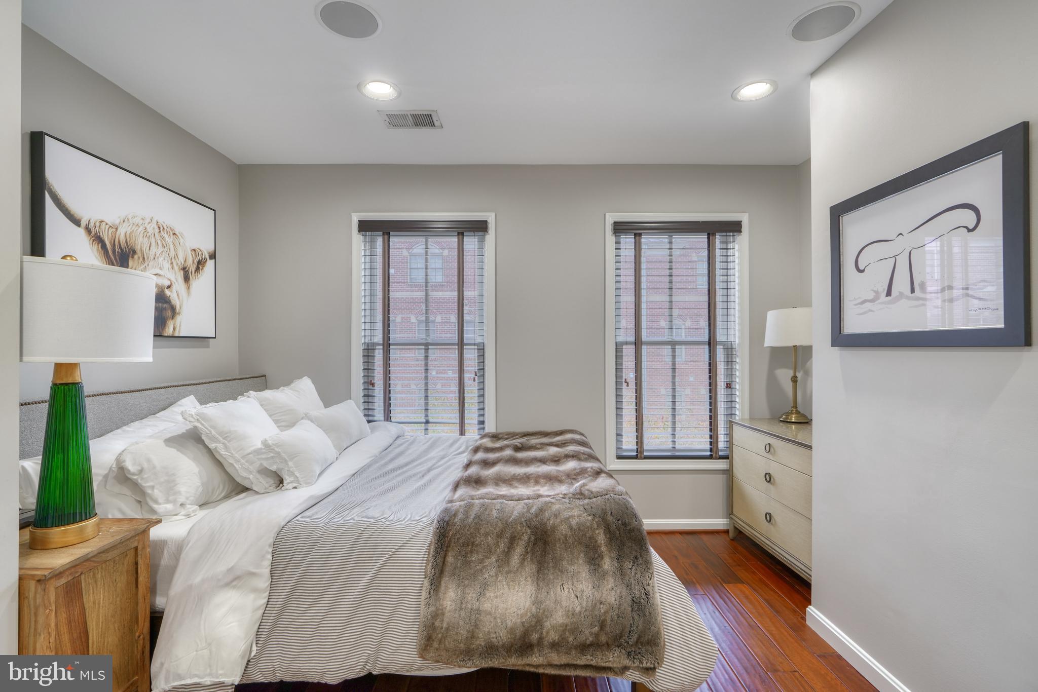 THE MOORINGS AT LIGHTHOUSE POINT - Residential