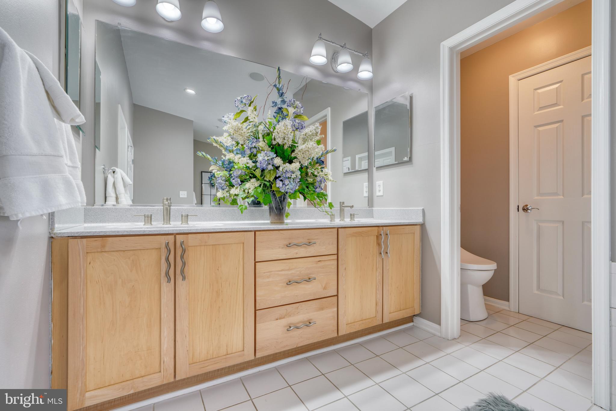 THE MOORINGS AT LIGHTHOUSE POINT - Residential
