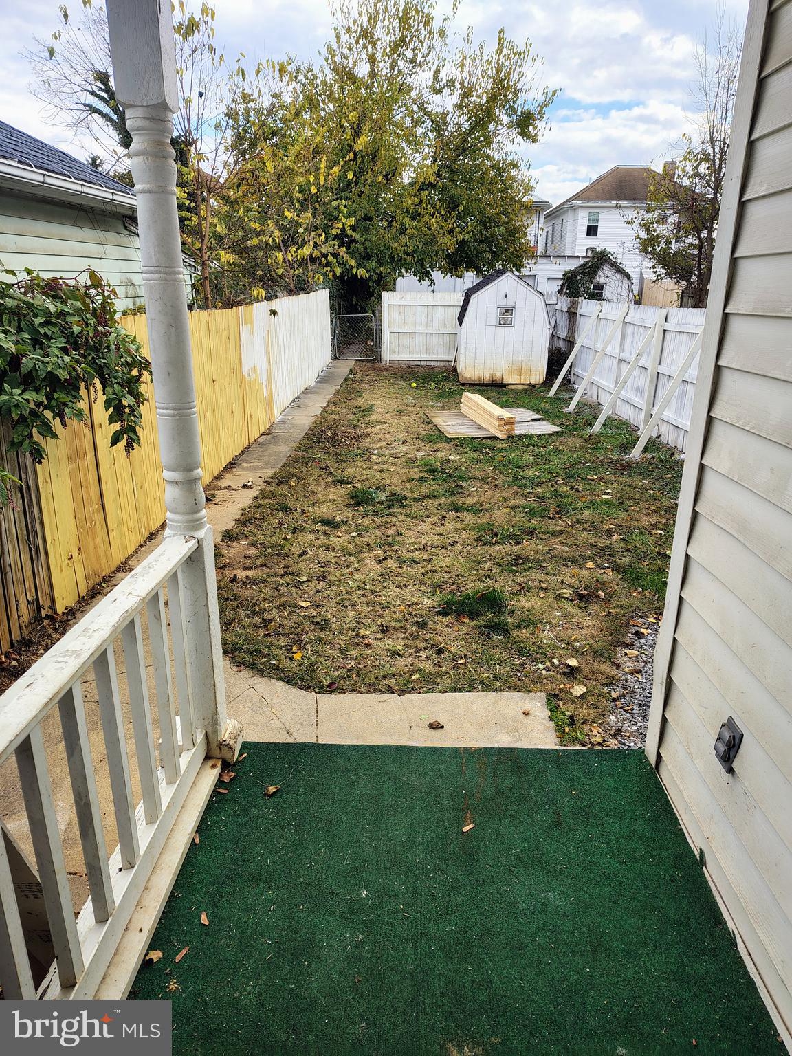 ROSEMONT - Residential Lease