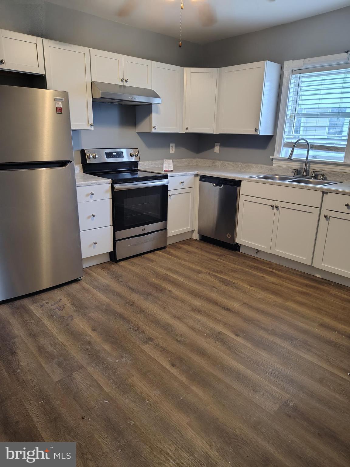 ROSEMONT - Residential Lease