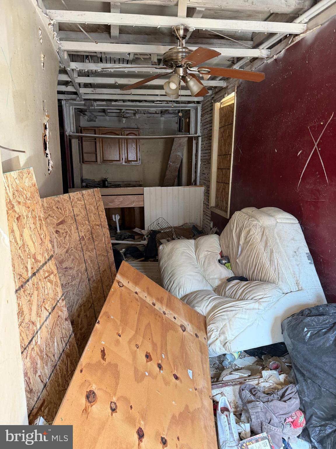 FRANKFORD - Residential Income