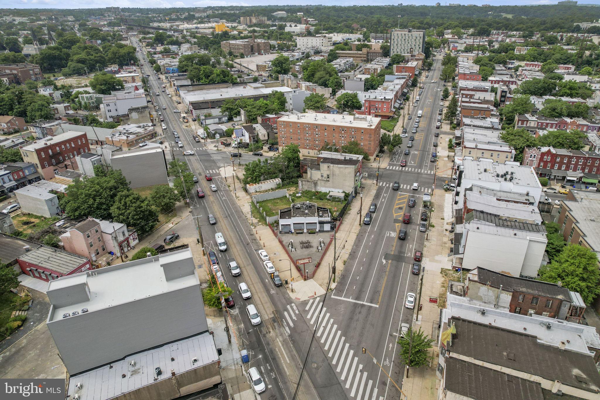 MANTUA - Commercial Sale