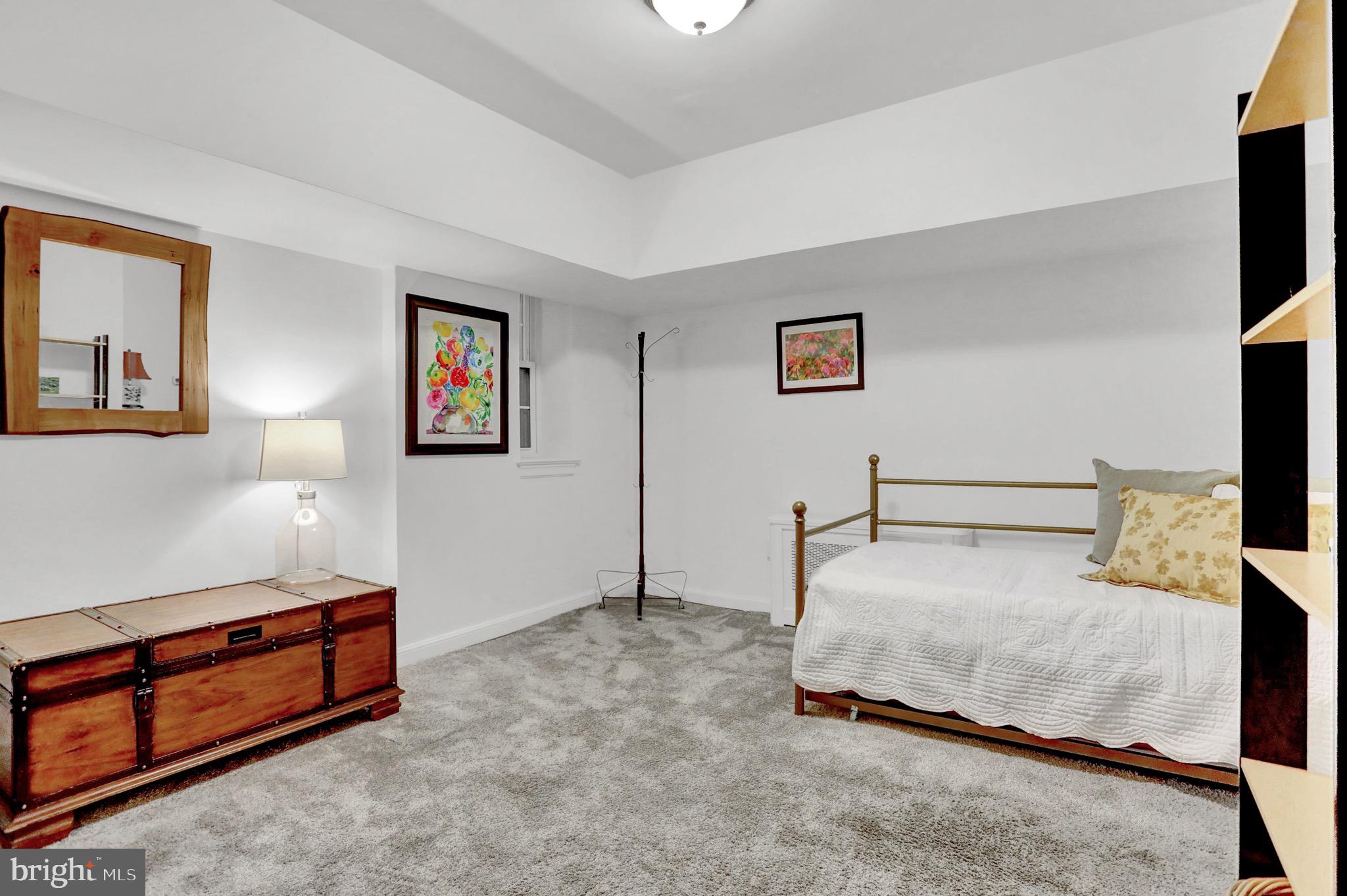 GUILFORD - Residential