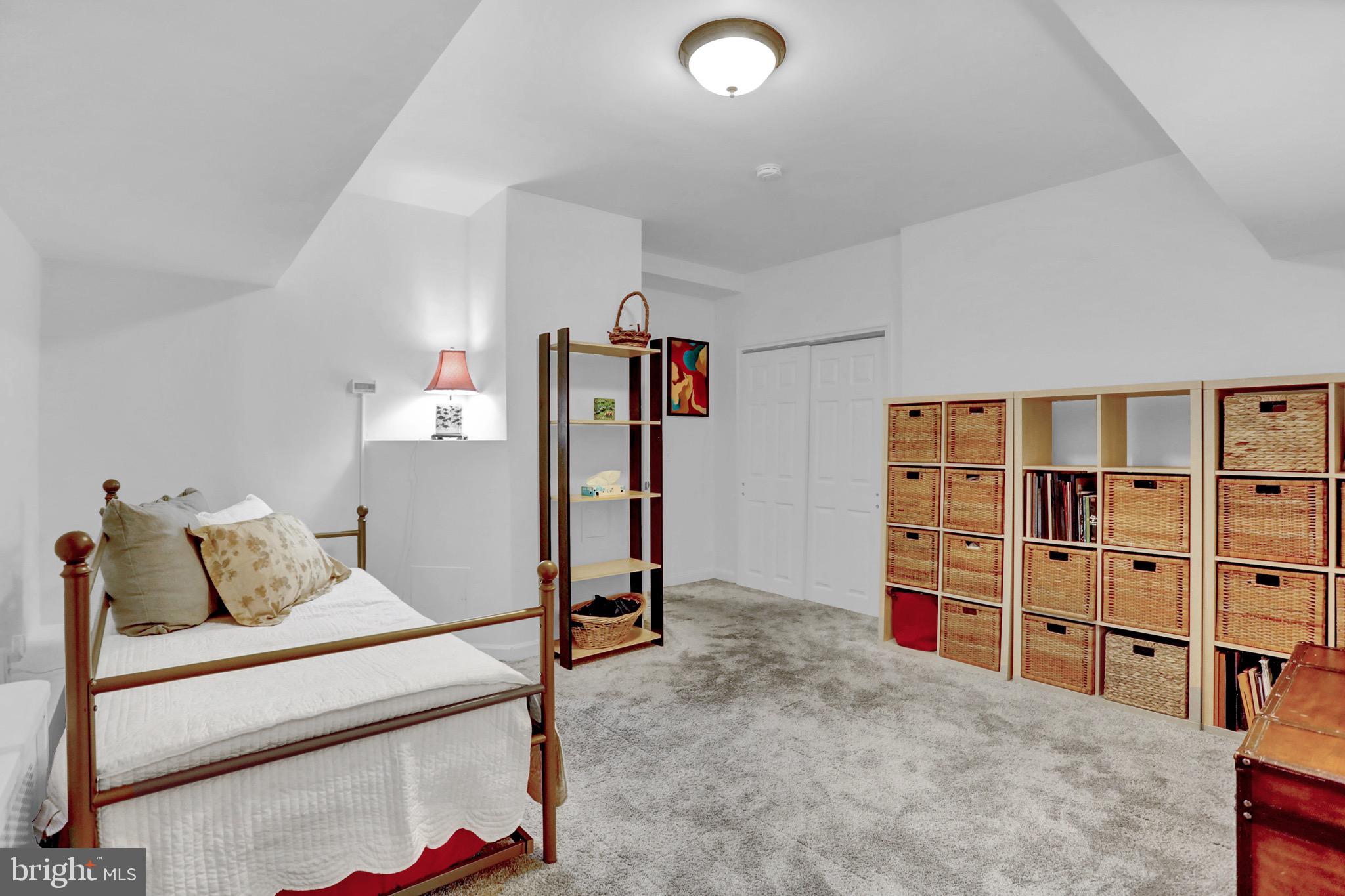 GUILFORD - Residential