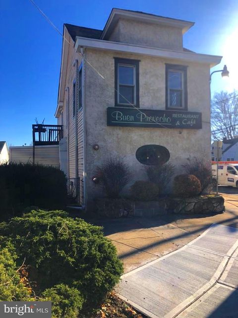 Photo of 1701 Hamilton Avenue, HAMILTON, NJ 08619 (MLS # NJME2072716)