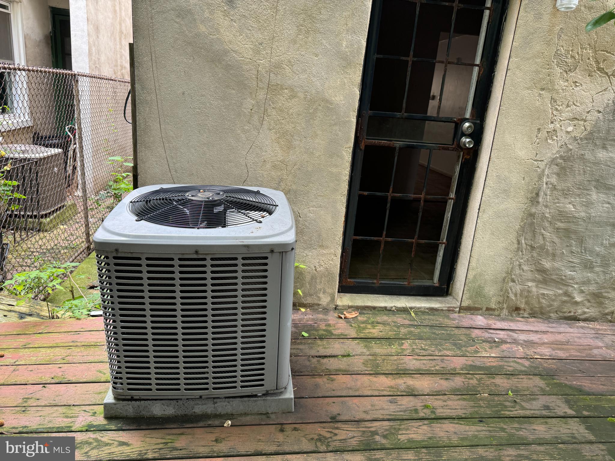 POWELTON VILLAGE - Residential