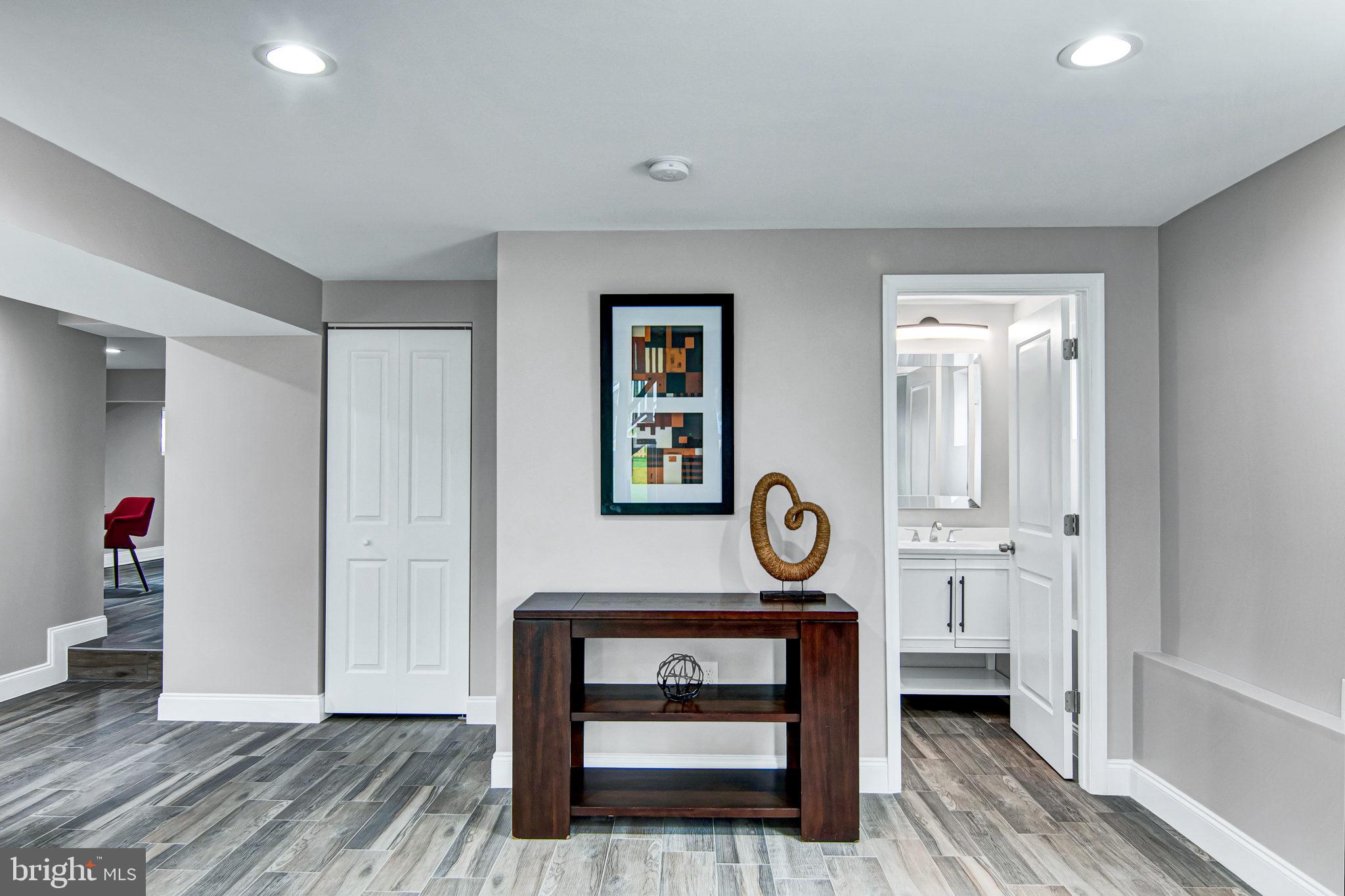 FOSTORIA - Residential