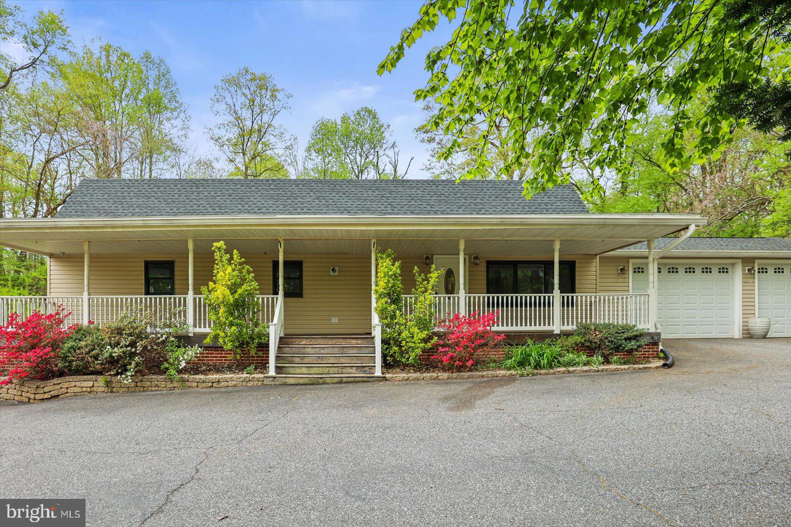 1426 RIDGE ROAD
