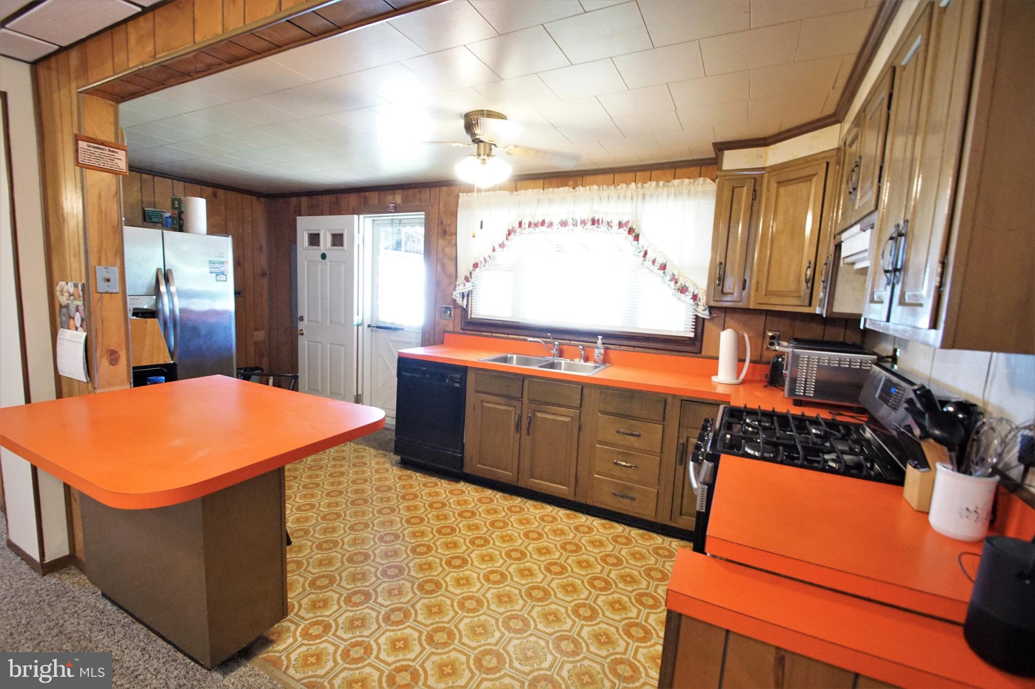 ROSEWALD BEACH - Residential