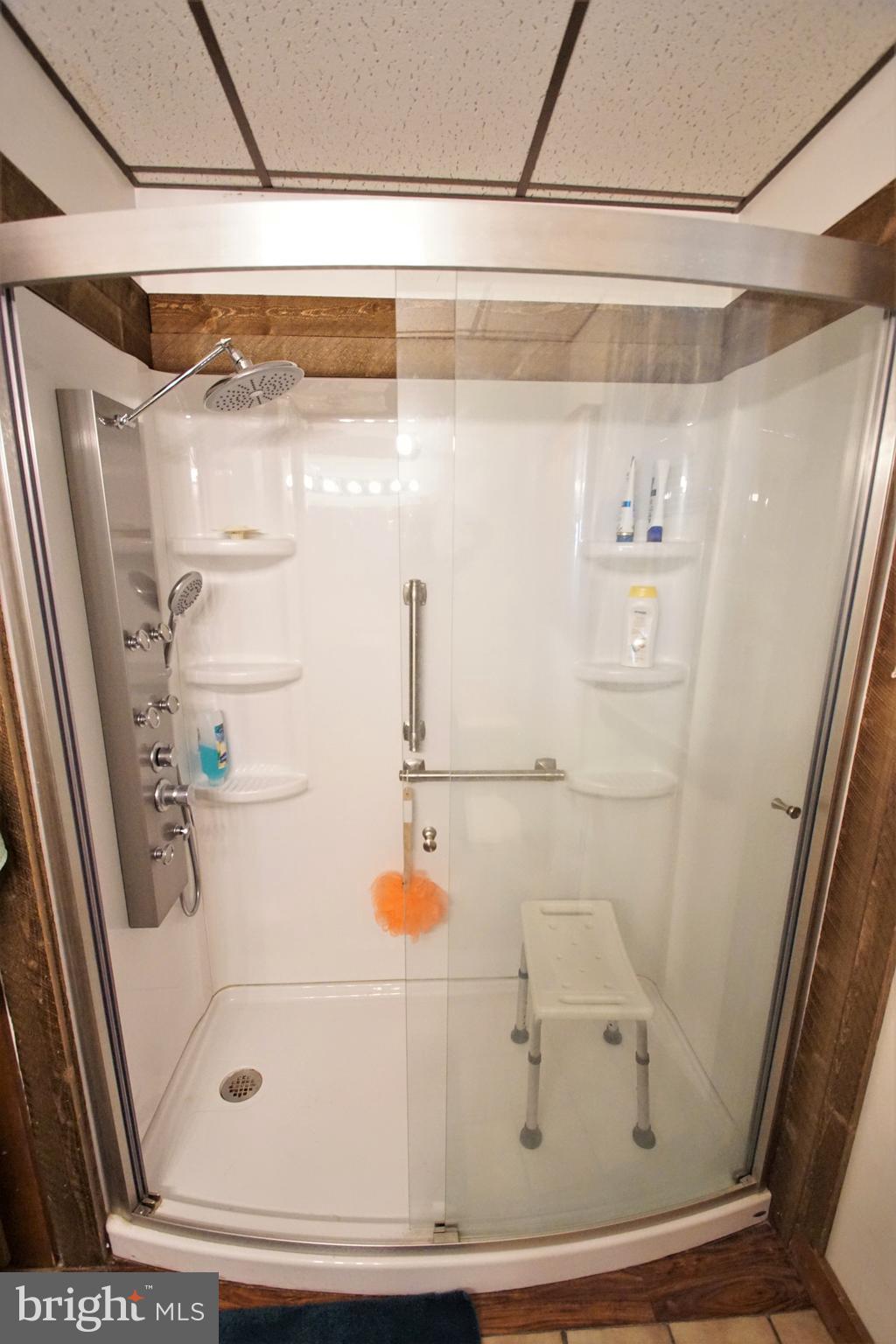 ROSEWALD BEACH - Residential