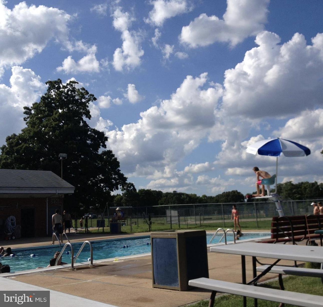 ROSEWALD BEACH - Residential