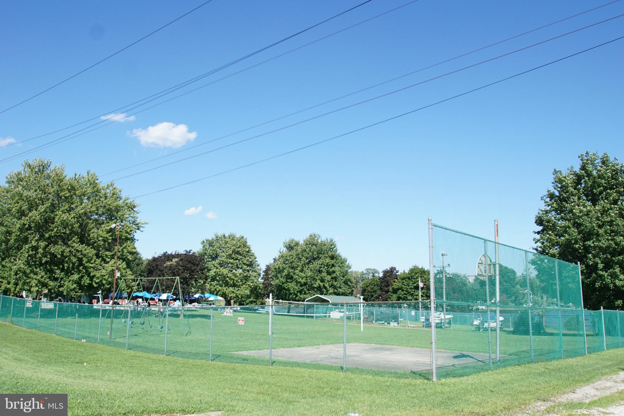 ROSEWALD BEACH - Residential